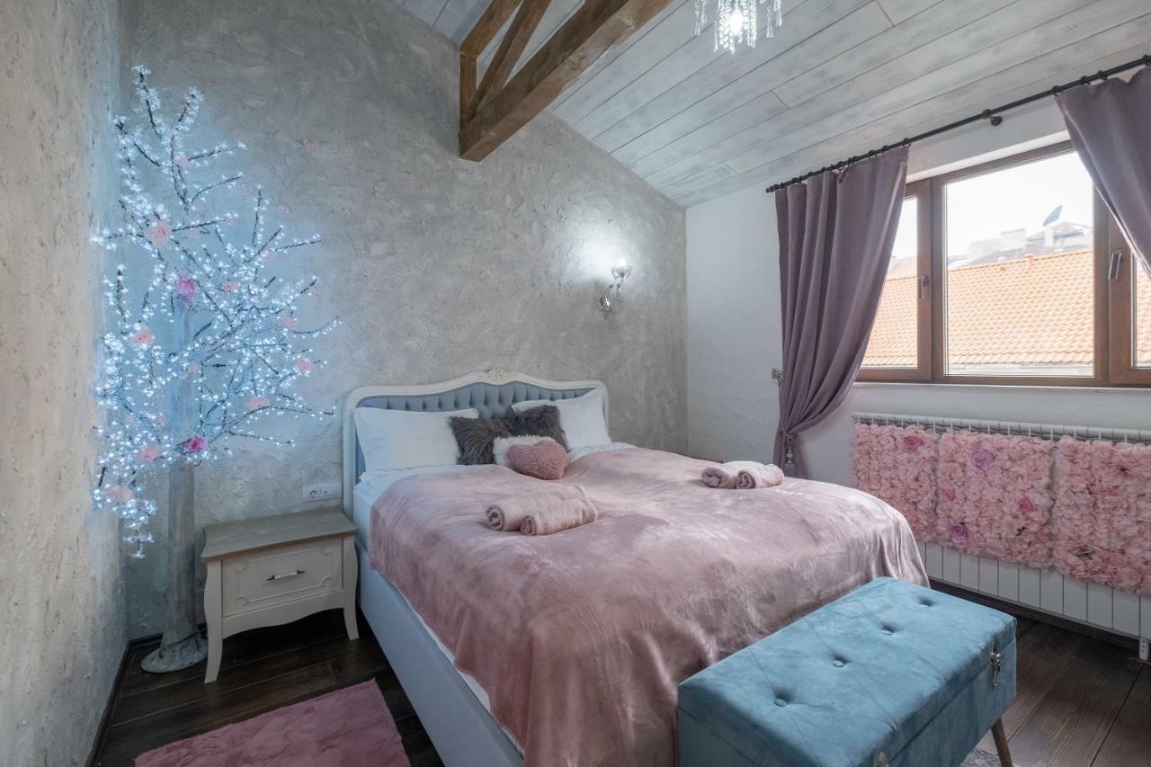 1-Bedroom Designer Apartment On Hristo Belchev Str Sofia Eksteriør billede