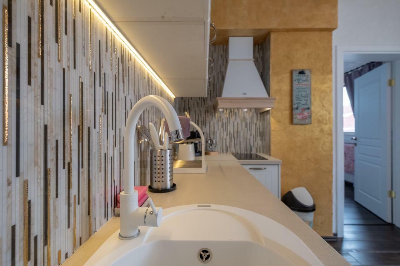 1-Bedroom Designer Apartment On Hristo Belchev Str Sofia Eksteriør billede