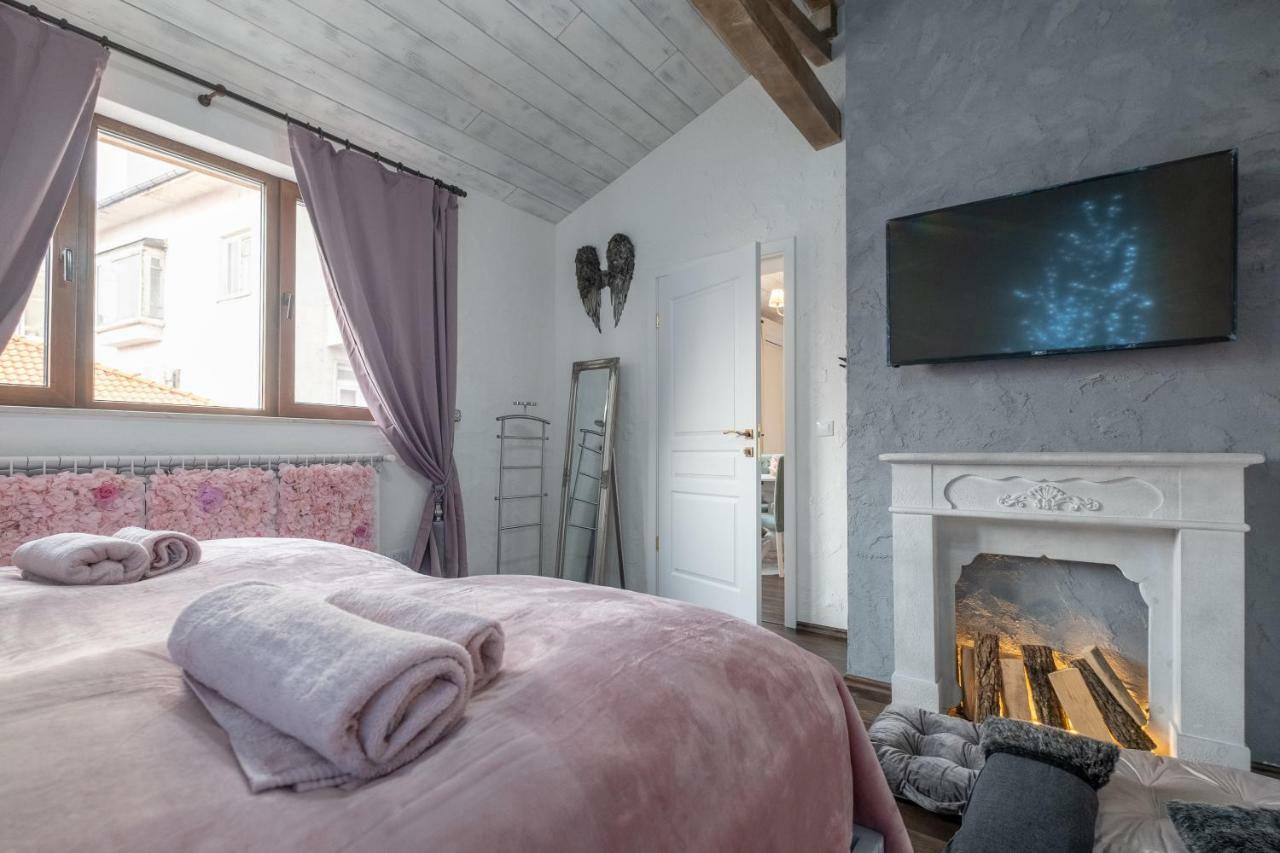 1-Bedroom Designer Apartment On Hristo Belchev Str Sofia Eksteriør billede