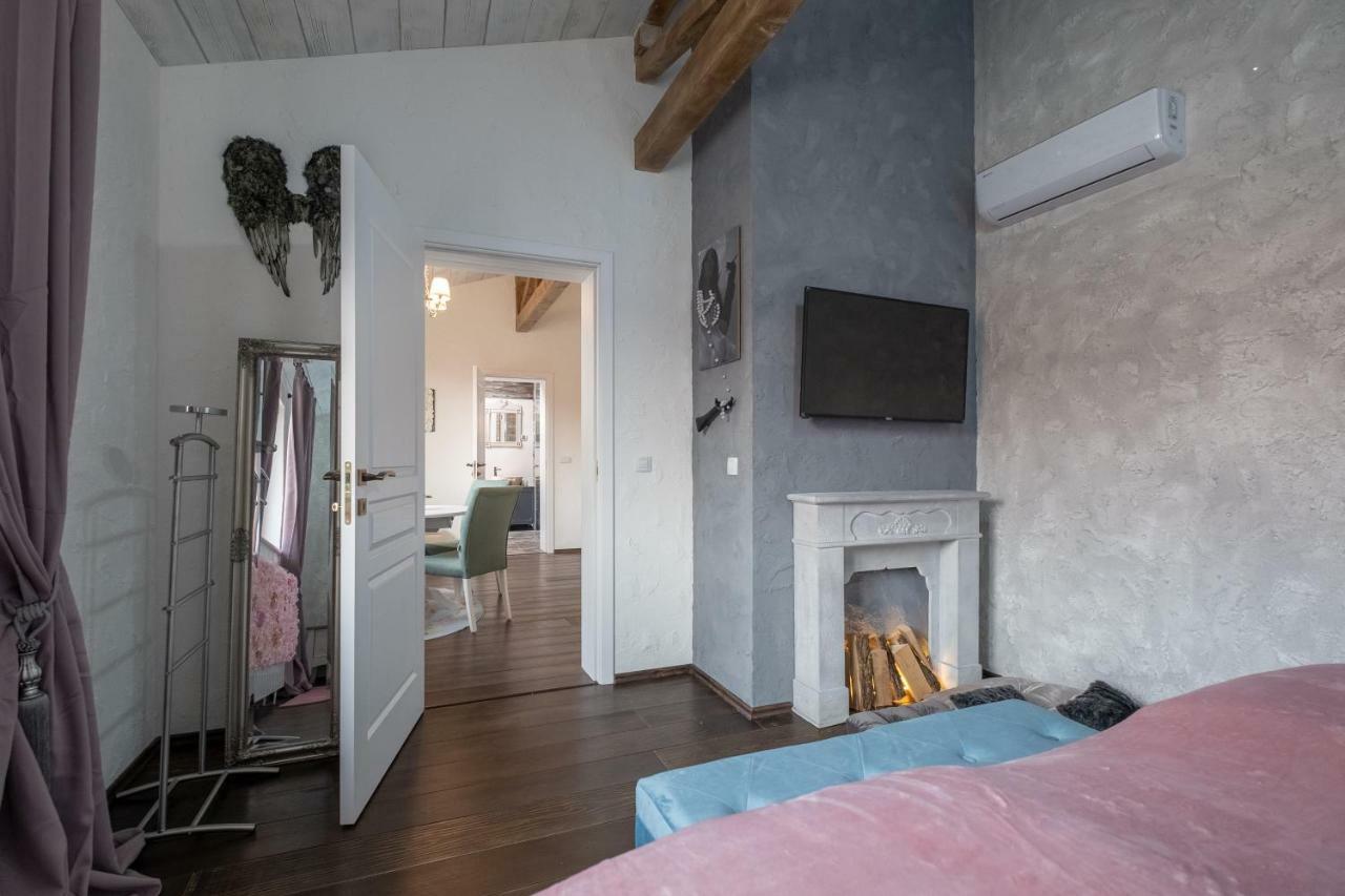 1-Bedroom Designer Apartment On Hristo Belchev Str Sofia Eksteriør billede